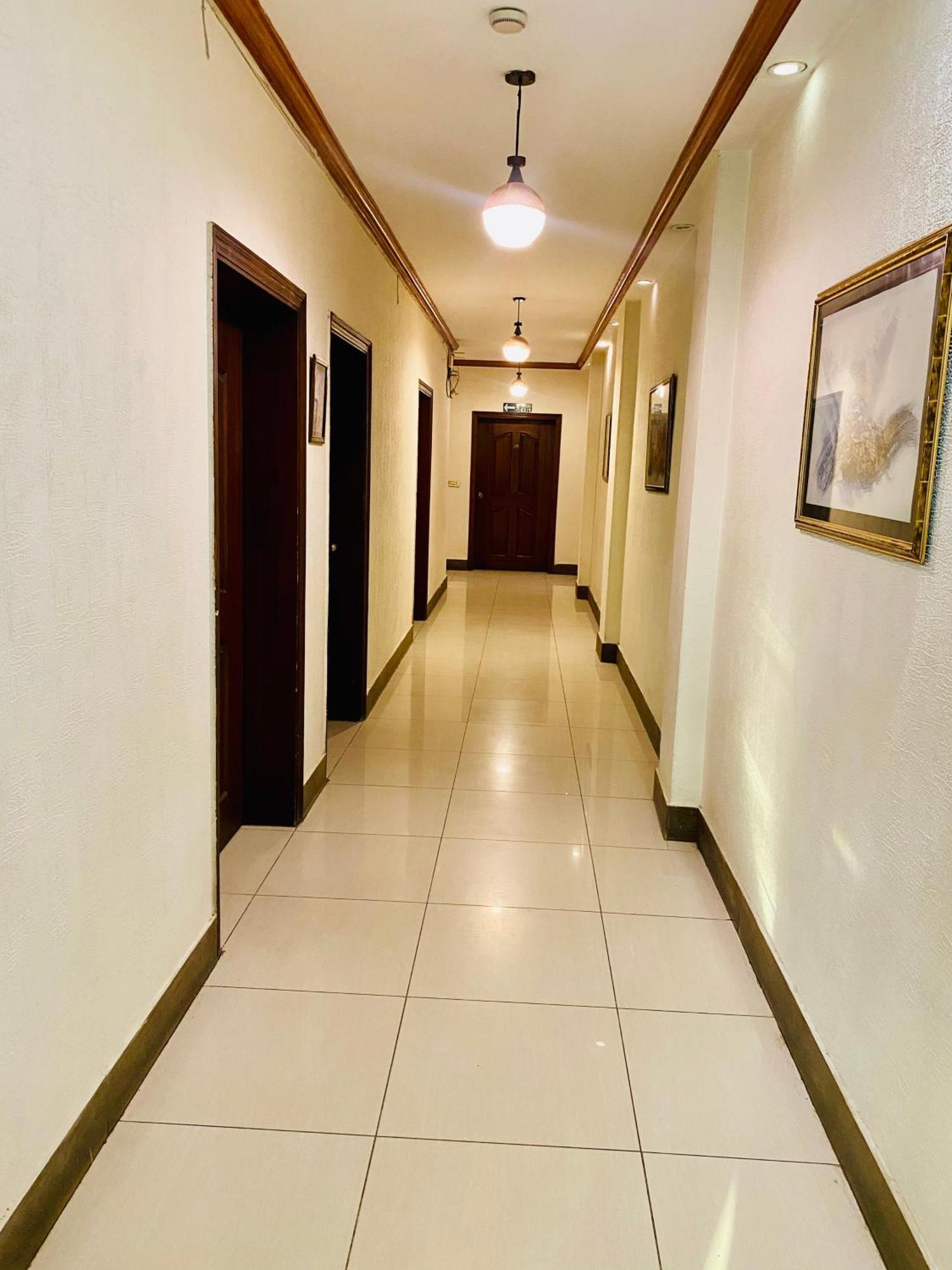 Fiesta Inn Hotel & Resorts 木尔坦 外观 照片